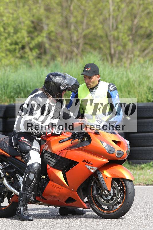 Archiv-2025/10 23.04.2025 Cornu Master School ADR/gruen-vert/14